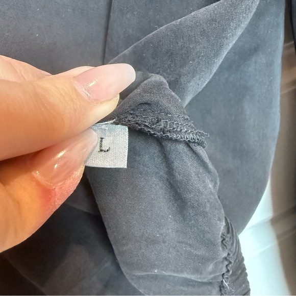 Chelsea & Violet Black Blouse - Picture 5 of 7